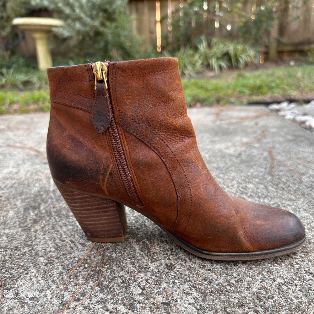 Franco Sarto Disco Bootie Leather Cognac 6
